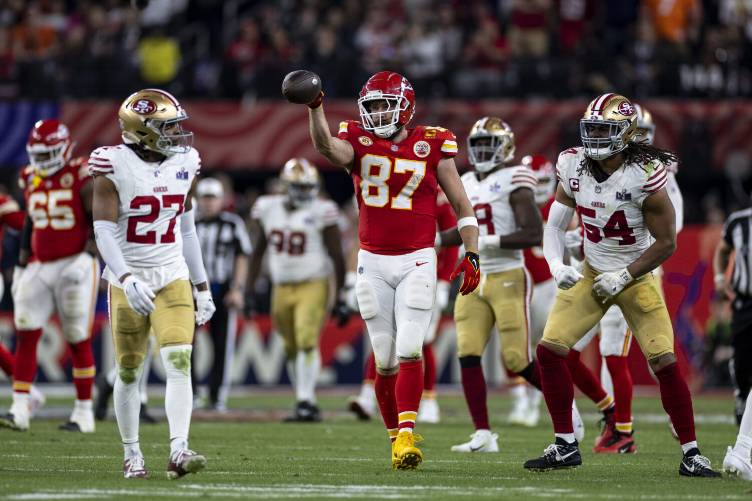 举办大型国 举办大型国