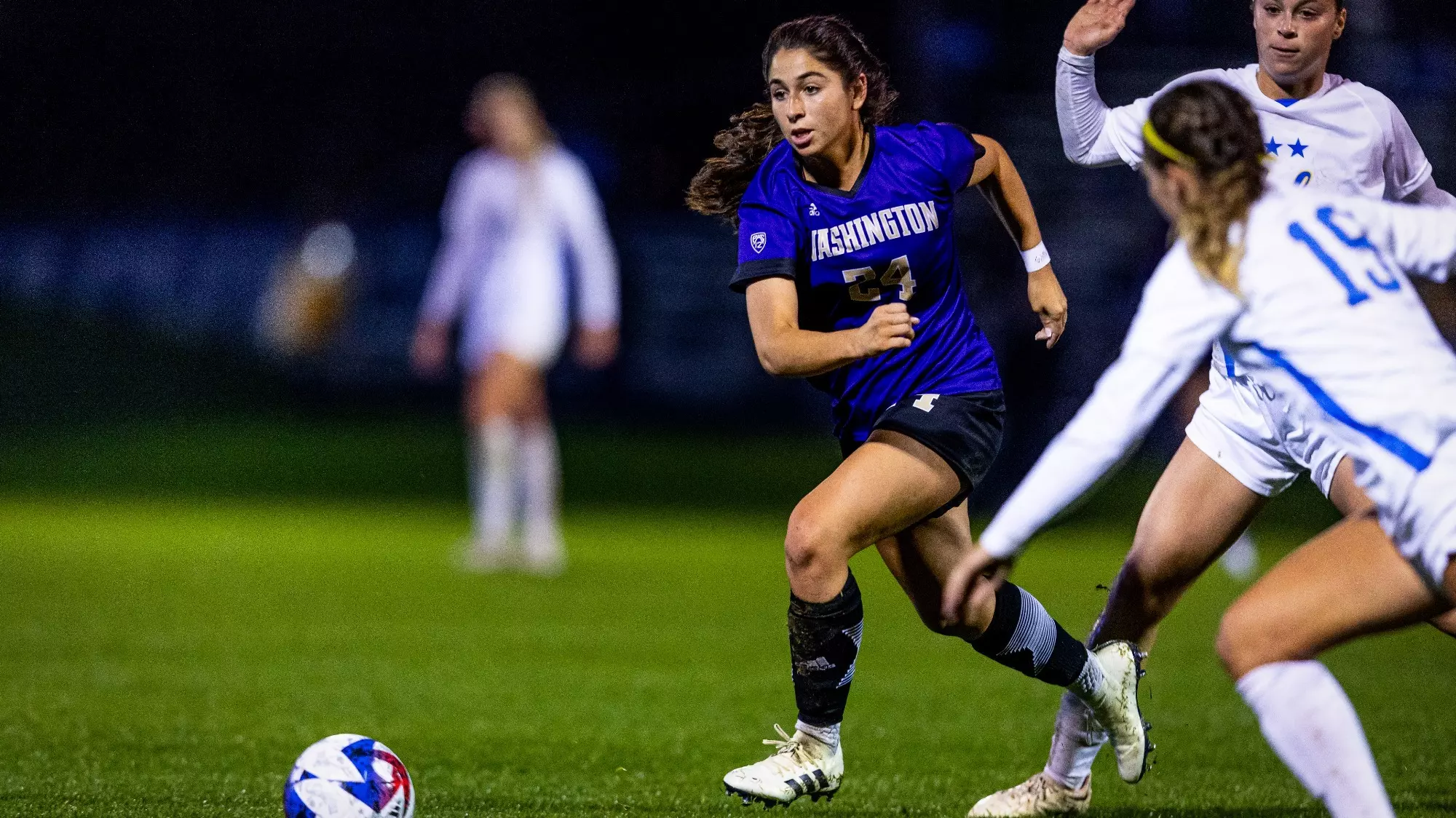 法兰克福近7场德甲保持不败，为托普穆勒治下的最长不败纪录.